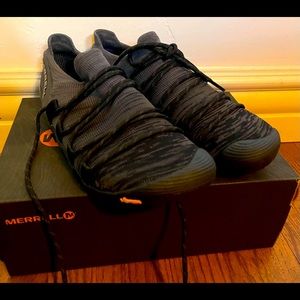 Merrell Women’s Vapor Glove 4 3D trail running shoes